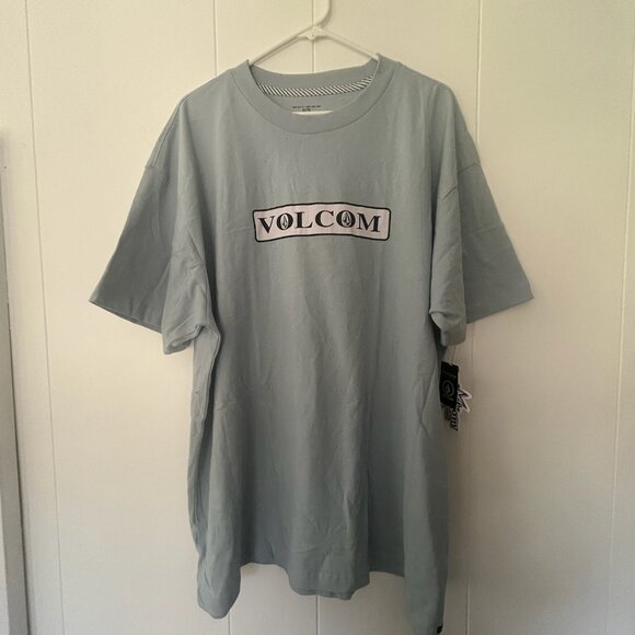 NWT- Men's Volcom Tshirt XL - Picture 1 of 5